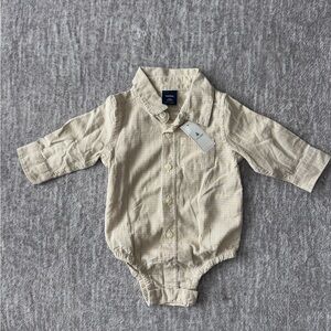 GAP Baby Houndstooth Bodysuit in Yellow and White